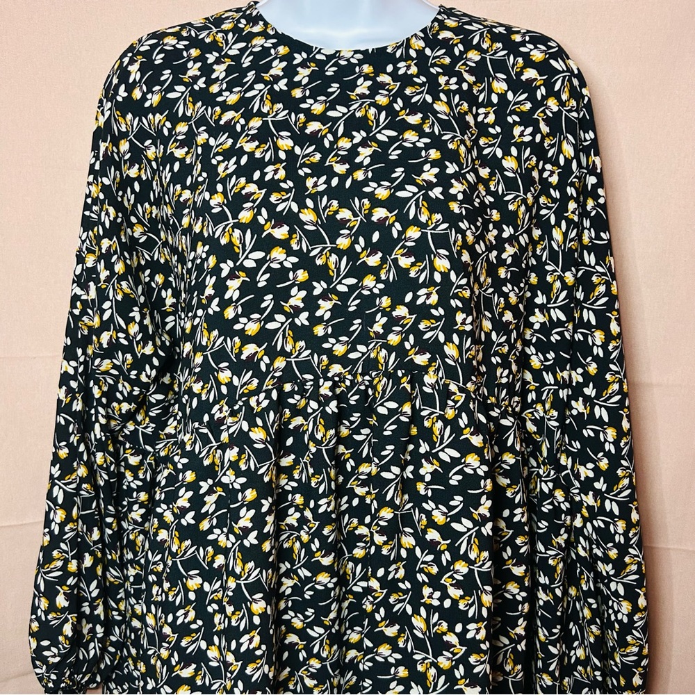 Zara Black and Yellow Floral Oversized Babydoll Dress in Size Medium - Picture 2 of 6